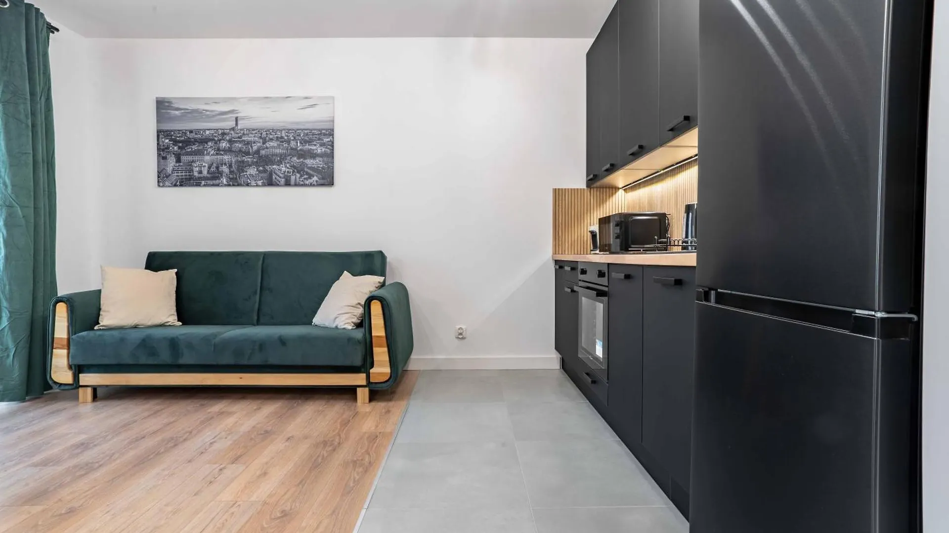 Apartment Wrocapartments Westcenter Wroclaw Poland